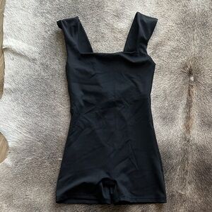 XVL Pilates Low Back Elegant Black Women's Bodysuit